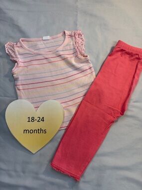GAP - 18-24M - 2 piece Toddler Set - Short Sleeve Striped Top and Pink Pants Set